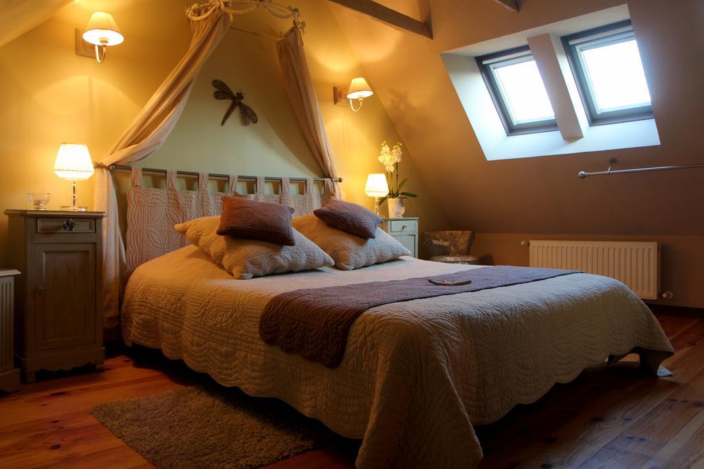 Chambres D'Hotes Du Presbytere La Bastide-l'Eveque 外观 照片